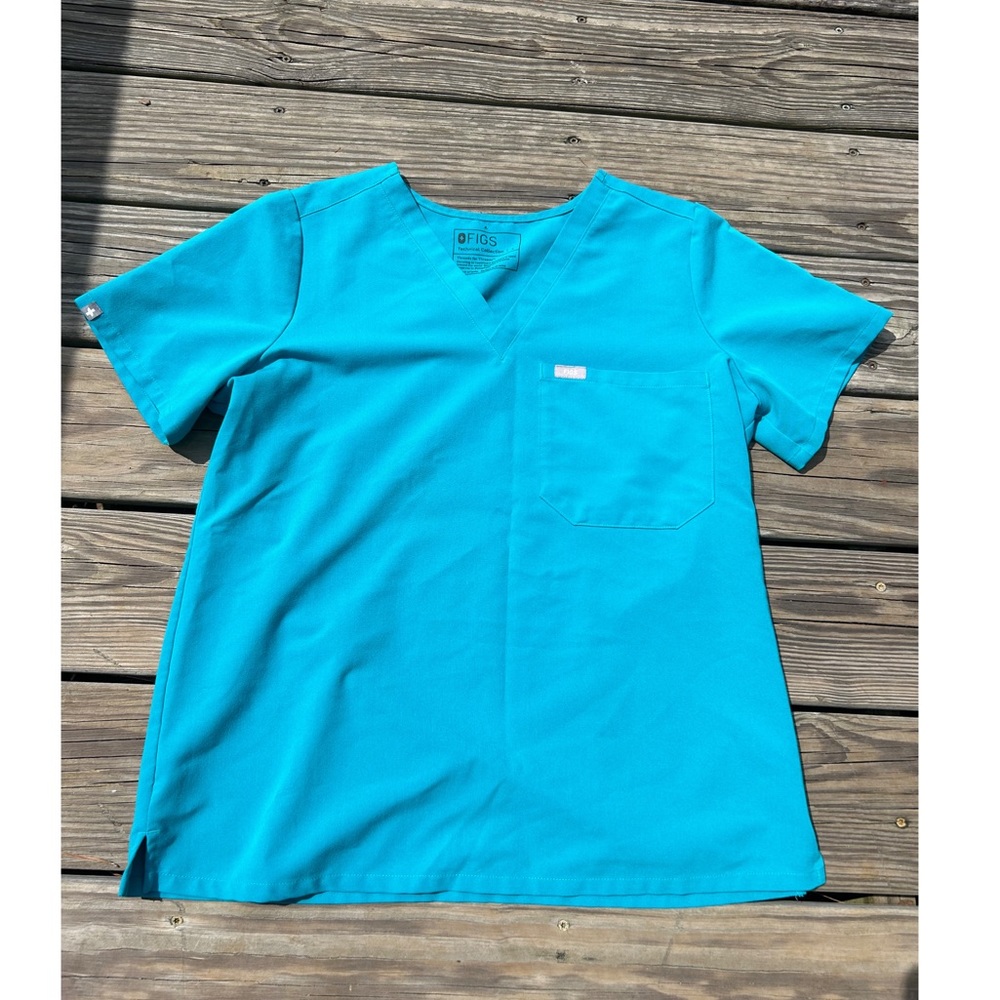 Figs Catarina one-pocket scrub top